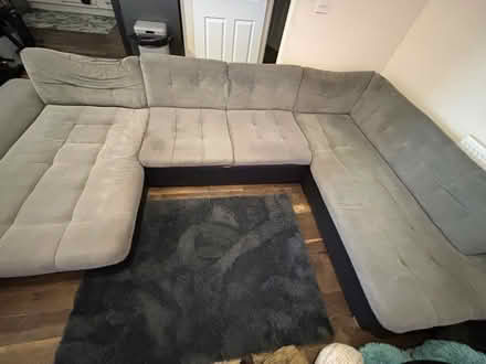 Photo of free Corner Sofa In Three Pieces (TN23) #1
