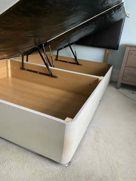 Photo of free Ottoman bed (Whyteleafe) #1