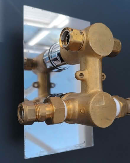 Photo of free Shower Mixer Valve (Kendal LA9) #2