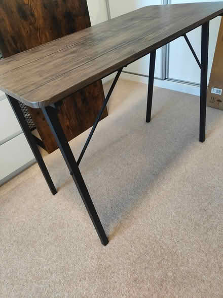 Photo of free Home office desk (Woolwich SE18) #3