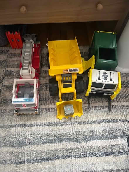 Photo of free Toys - Loose Legos, Cars, Trucks (Soho) #3