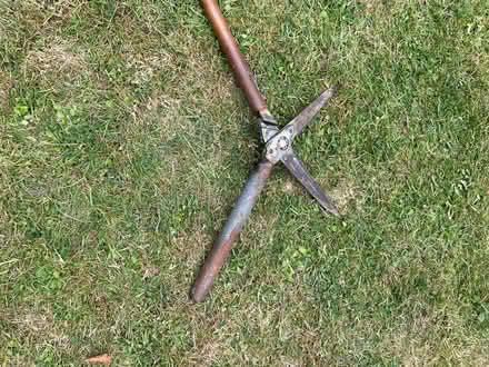 Photo of free Sets of garden shears (LU3) #1