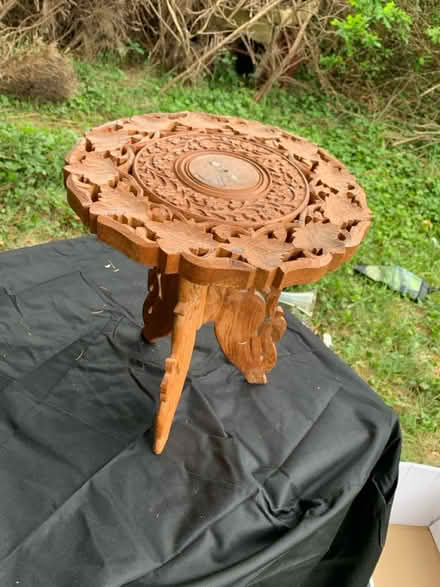 Photo of free Tiny wooden table ornament (AL2 / SG6) #1