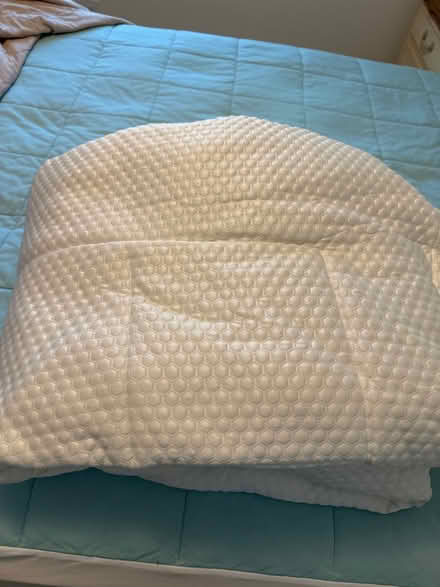 Photo of free Cooling gel mattress pad-queen (Torrance 90501 near Hull MS) #1