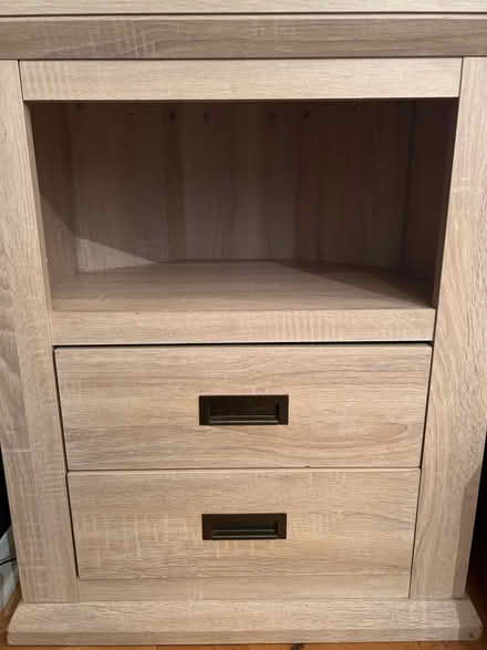 Photo of free Wooden cabinet (LE2 Aylestone) #1