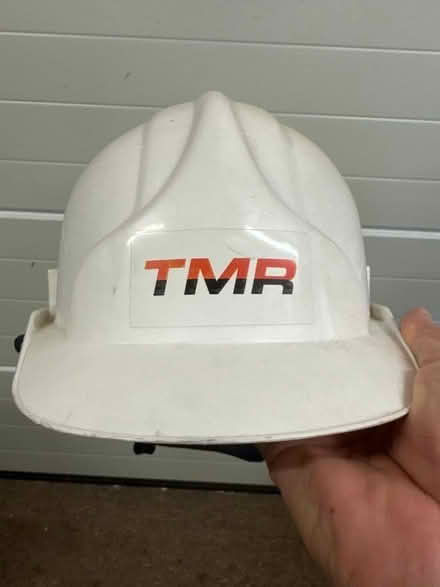 Photo of free Hard hat (Oxshott KT22) #1