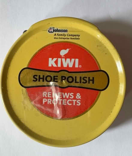 Photo of free Neutral shoe polish (RG1) #1