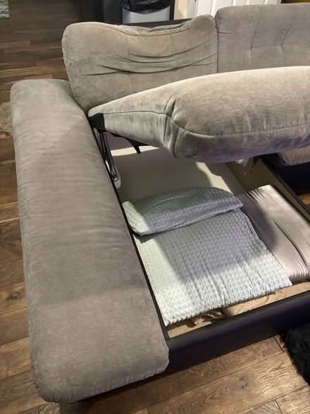 Photo of free Corner Sofa In Three Pieces (TN23) #4