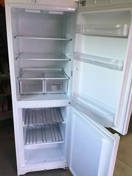 Photo of free Fridge freezer indesit (Clunton SY7) #1