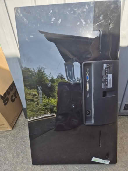 Photo of free 32" Phillips for parts (Lansdown, Stroud) #3