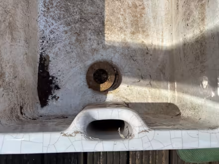 Photo of free Belfast sink (Hildenborough) #2