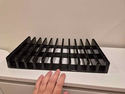 Photo of free holder for a cutting board/plates (AL5) #1
