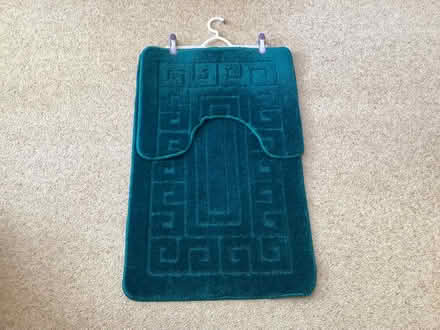Photo of free Bathroom set (Bearwood BH11) #1