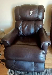 Photo of free Comfortable leather chair had been recliner #1