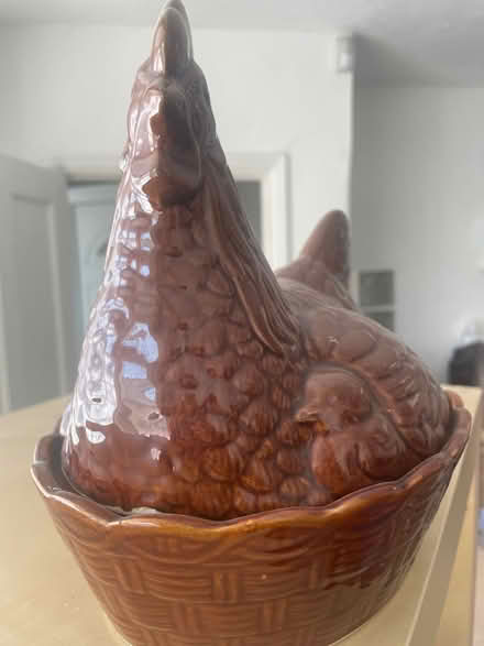 Photo of free Chicken ornament (SW20) #2
