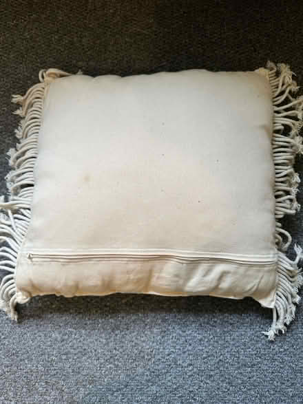 Photo of free Boho cushion (So19 9ah) #2