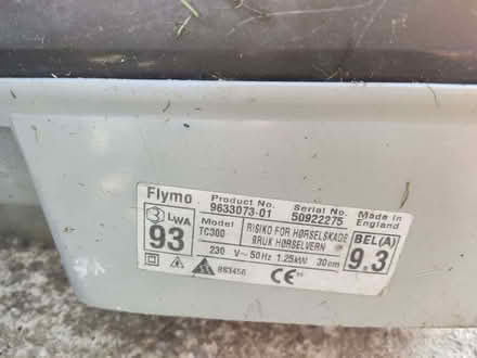 Photo of free Flymo, working (Wrenthorpe WF2) #3