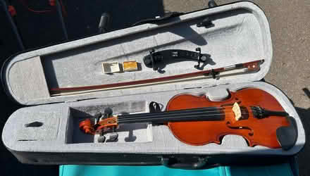 Photo of free Child’s violin (Brecon LD3) #1