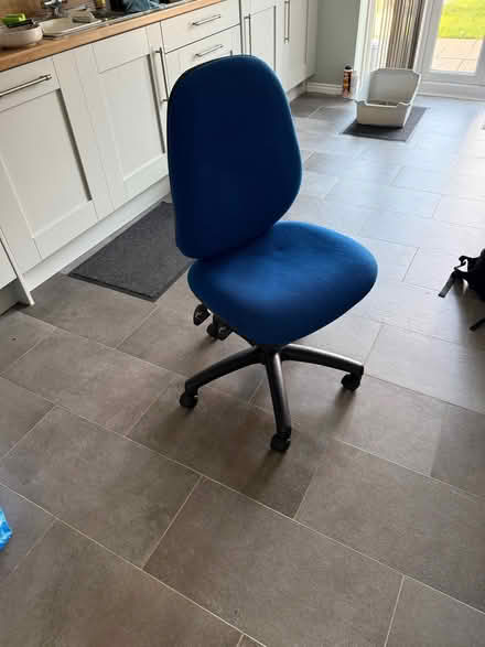 Photo of free Office chair (Grimsbury OX16) #1