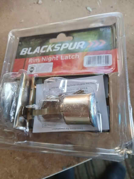 Photo of free Lock and keys (TW12) #2