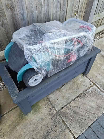 Photo of free Grey pile carpet (CO12) #2