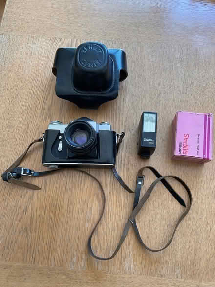 Photo of free Zenith-B SLR Camera 35 mm film and Flash Unit (Crown Wood RG12) #1
