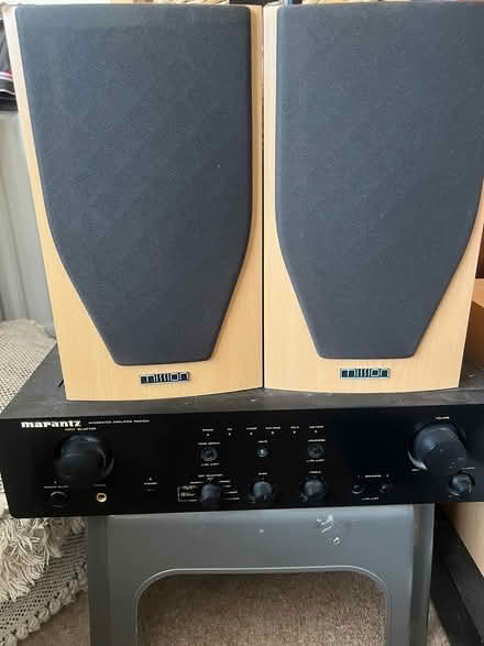 Photo of free Amplifier and speakers (Orpington BR6) #1