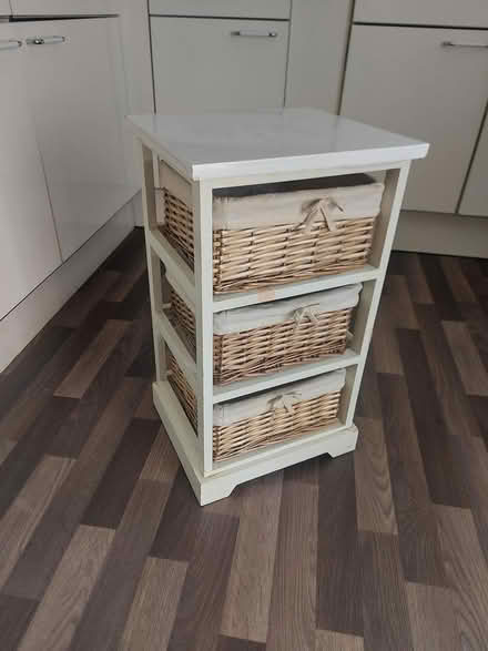 Photo of free 3 tier storage (Horton bank top BD7) #2