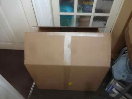 Photo of free Large packing/moving box (Greenford UB6 8PF) #1