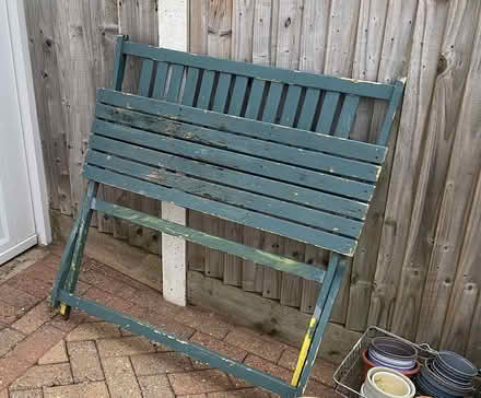 Photo of free Folding garden bench (Sandrerstead.) #1