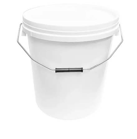 Photo of 2 plastic buckets /containers with lids (Underdale SY2) #1