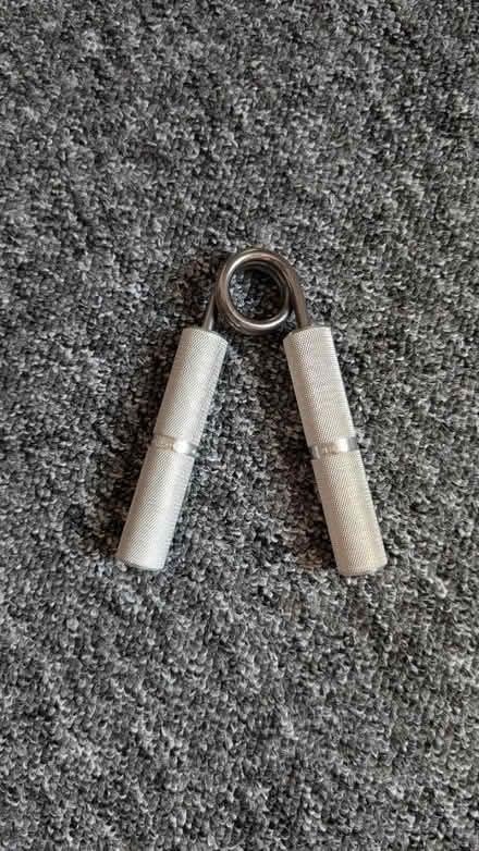Photo of free Grip trainer (RG1, reading) #1