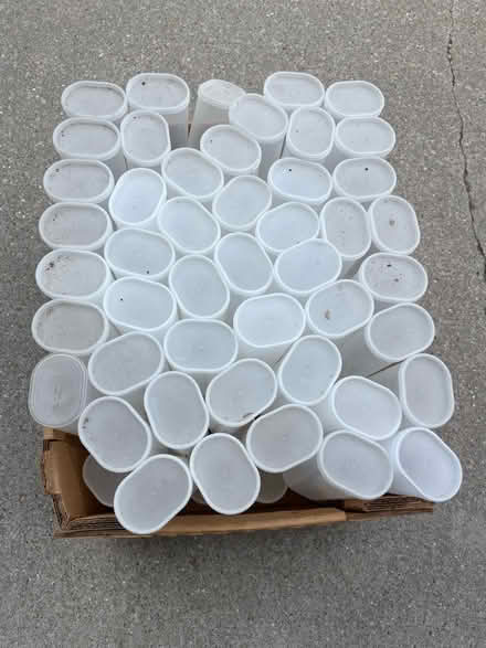 Photo of free Clear Plastic Containers (Farmington Hills) #2