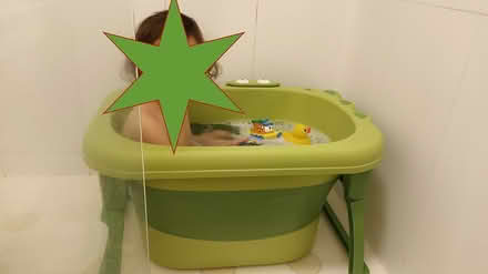 Photo of free Fold-up child's bath (SW11) #1