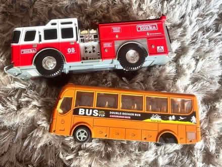 Photo of free Toy Fire Engine & Bus (Catford) #3