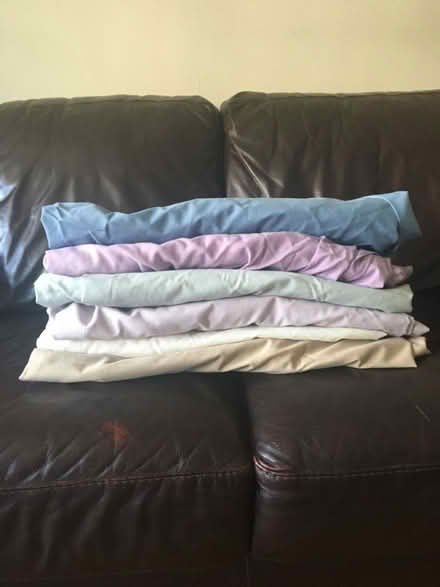Photo of free Single fitted sheets (Queen's Park BN2) #1