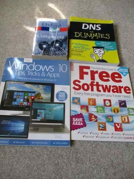 Photo of free Computer books (Innsworth GL3) #1