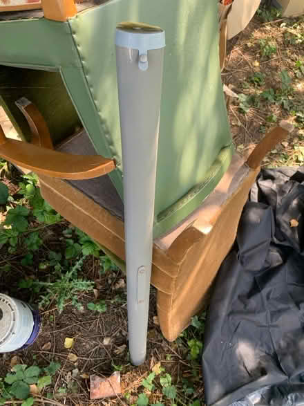 Photo of free Rolled up simplex screen (AL2 / SG6) #4