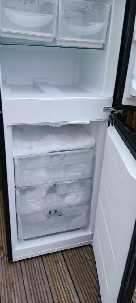 Photo of free Fridge Freezer for spare or repair (Rakegate Estate WV10) #1