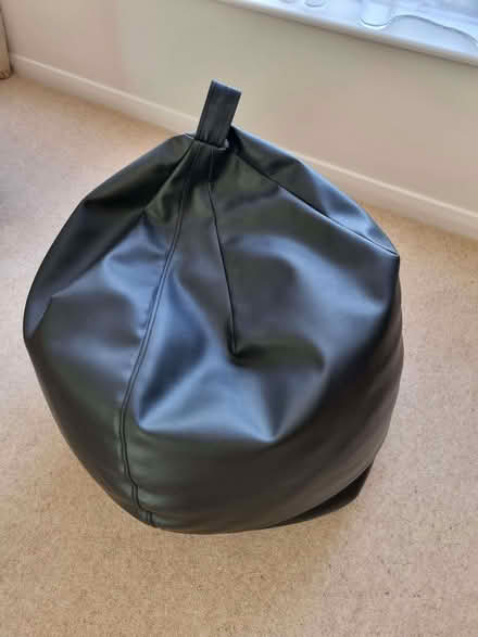 Photo of free Bean bag (Wells BA5) #1