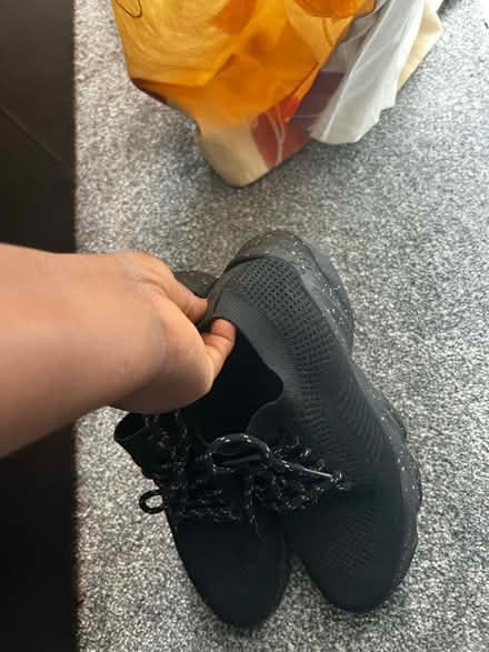 Photo of free Women’s black sneakers size 40 (Huntington WS12) #3