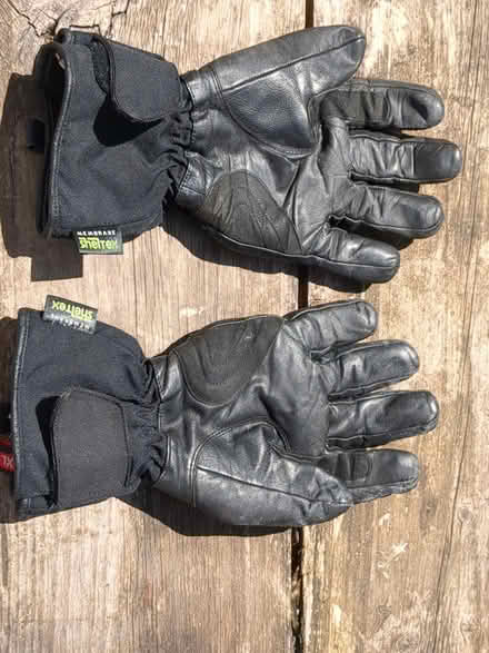 Photo of free Basic used motorcycle gloves, large (TA1) #2