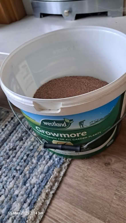 Photo of free Growmore granules (Linslade, Leighton Buzzard LU7) #2