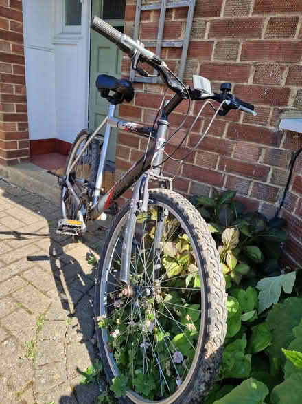 Photo of free Men's Bike - Needs TLC (Cambridge CB1) #3