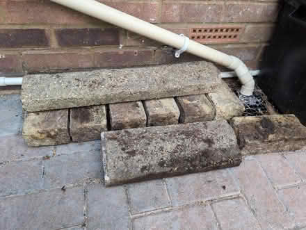 Photo of free Old bricks (Woodley RG5) #1