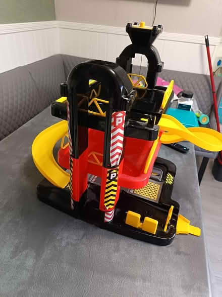 Photo of free Toy garage (M43) #1