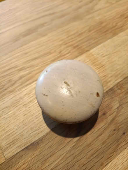 Photo of free 24 kitchen cupboard door knobs (East Finchley, N2) #2