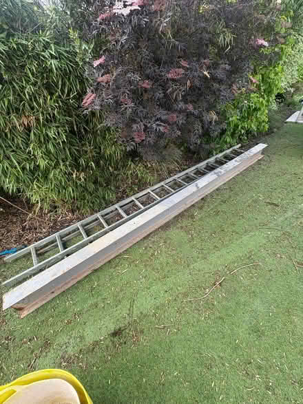 Photo of free 2 steel beams (N2) #2