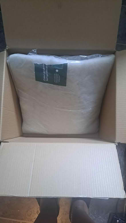 Photo of free Box (Luton LU3) #2