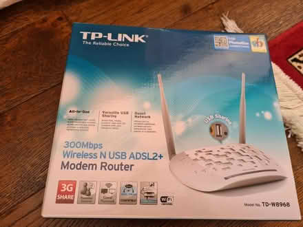Photo of free TP Link wi-fi router (Canary Wharf) #1